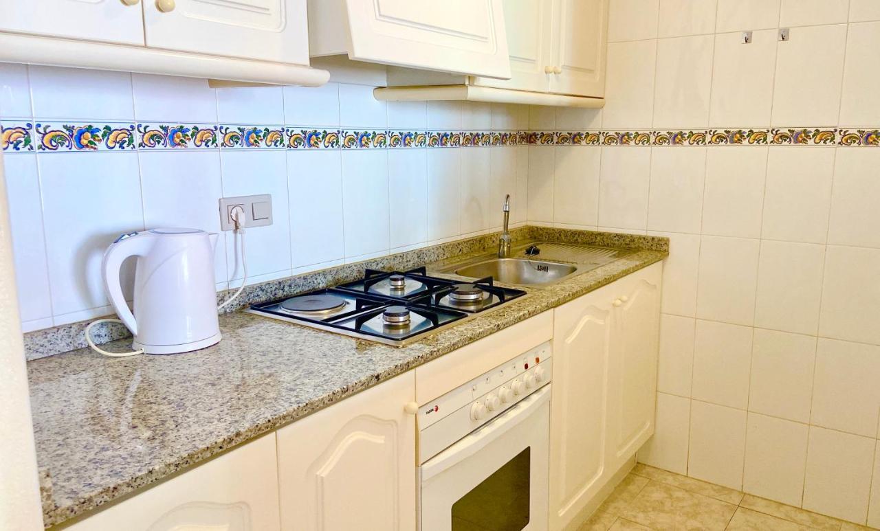 Beautiful Apartment Near Playa De Los Locos Торевьиа Экстерьер фото