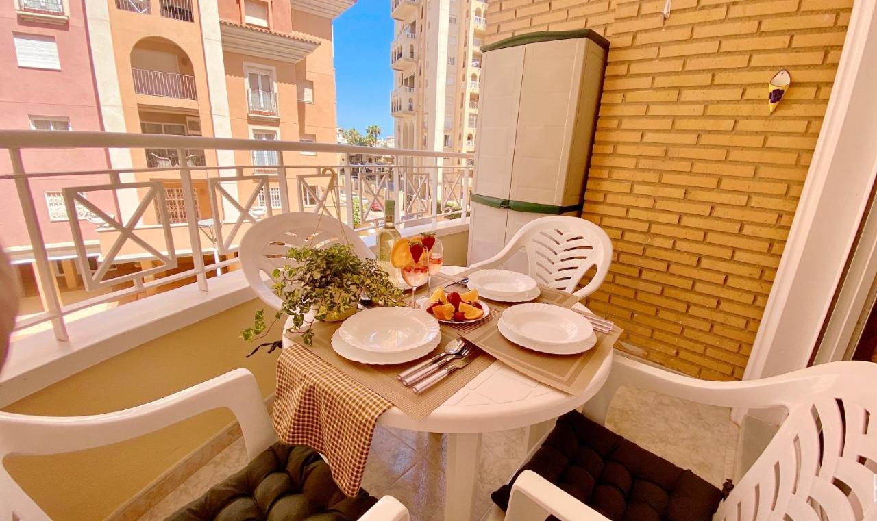 Beautiful Apartment Near Playa De Los Locos Торевьиа Экстерьер фото