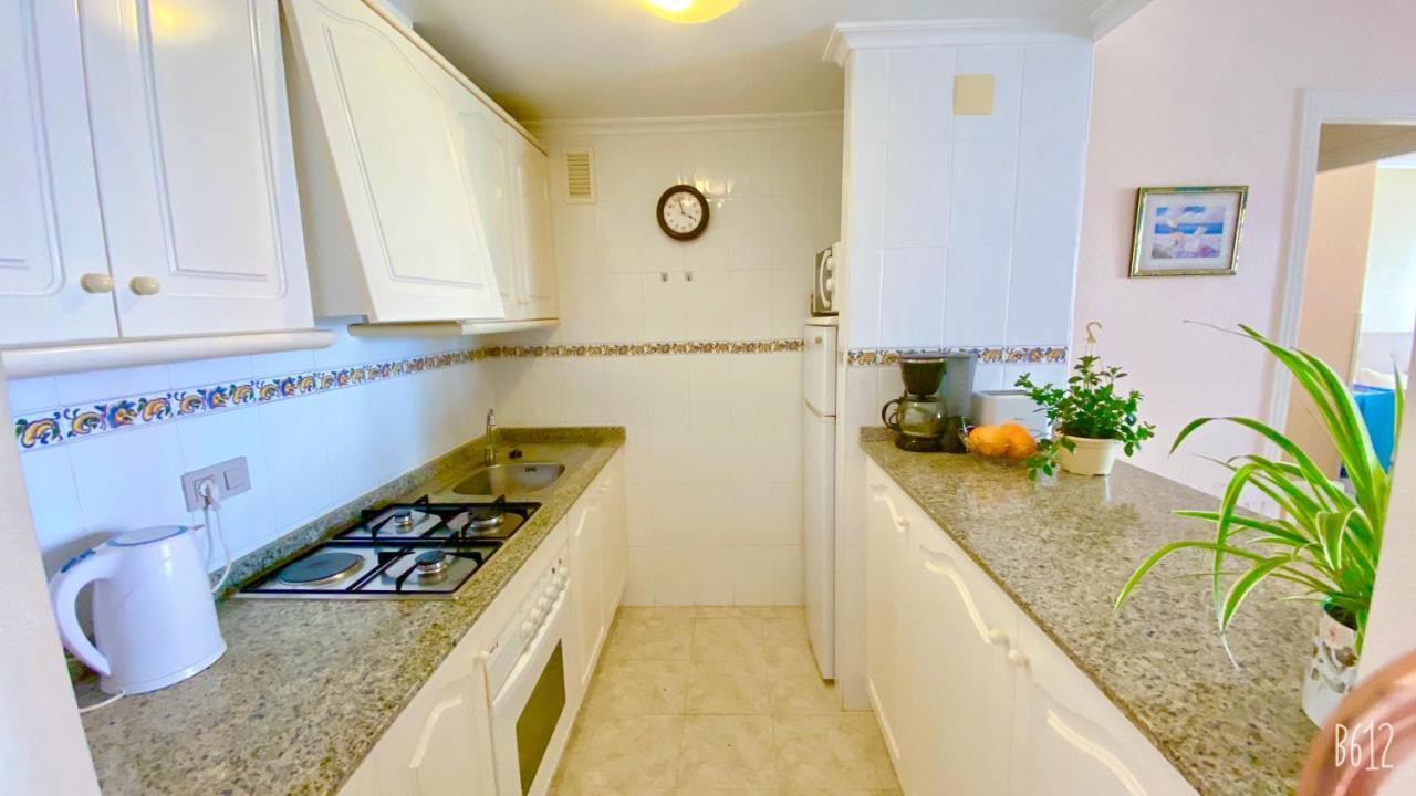 Beautiful Apartment Near Playa De Los Locos Торевьиа Экстерьер фото