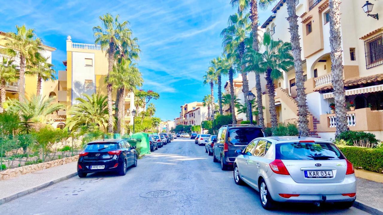 Beautiful Apartment Near Playa De Los Locos Торевьиа Экстерьер фото