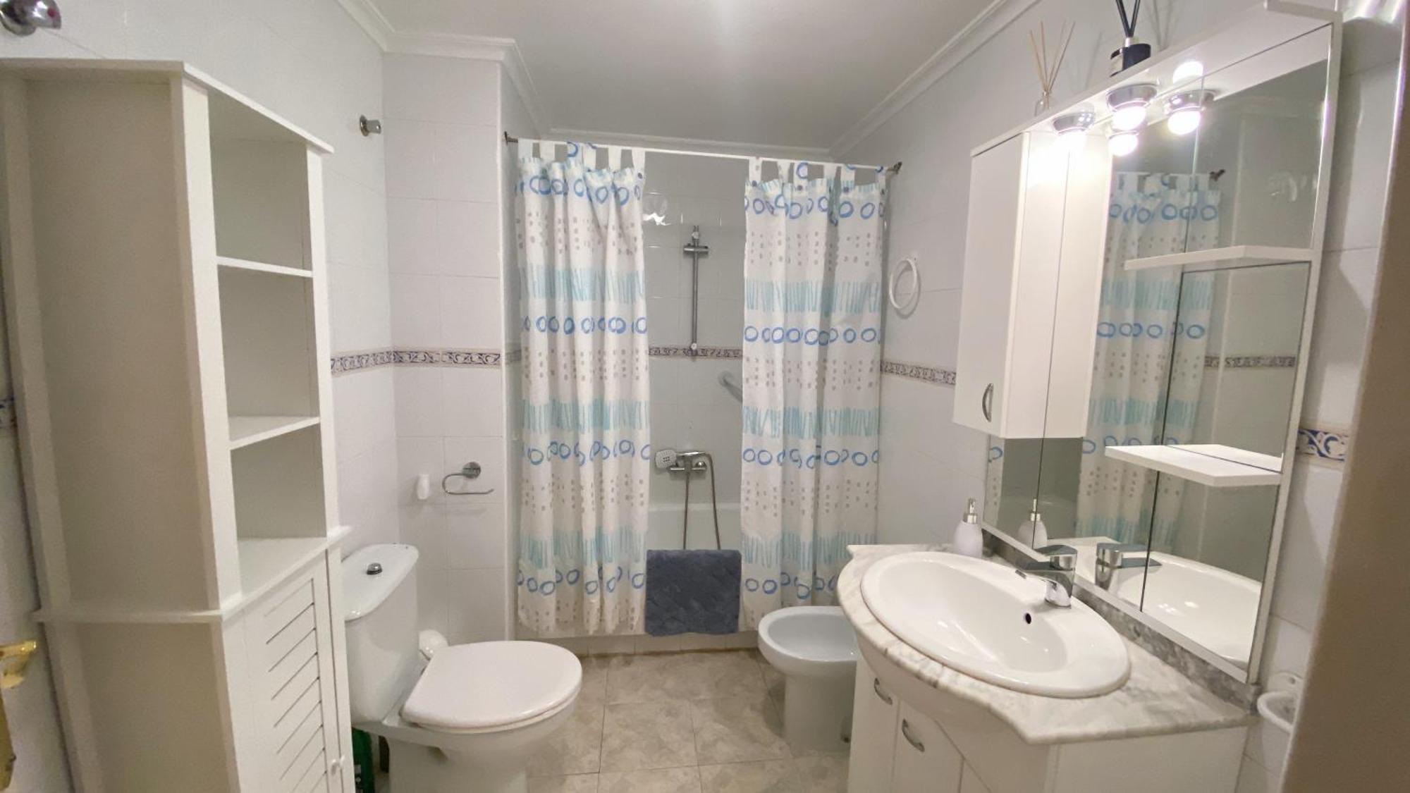 Beautiful Apartment Near Playa De Los Locos Торевьиа Экстерьер фото
